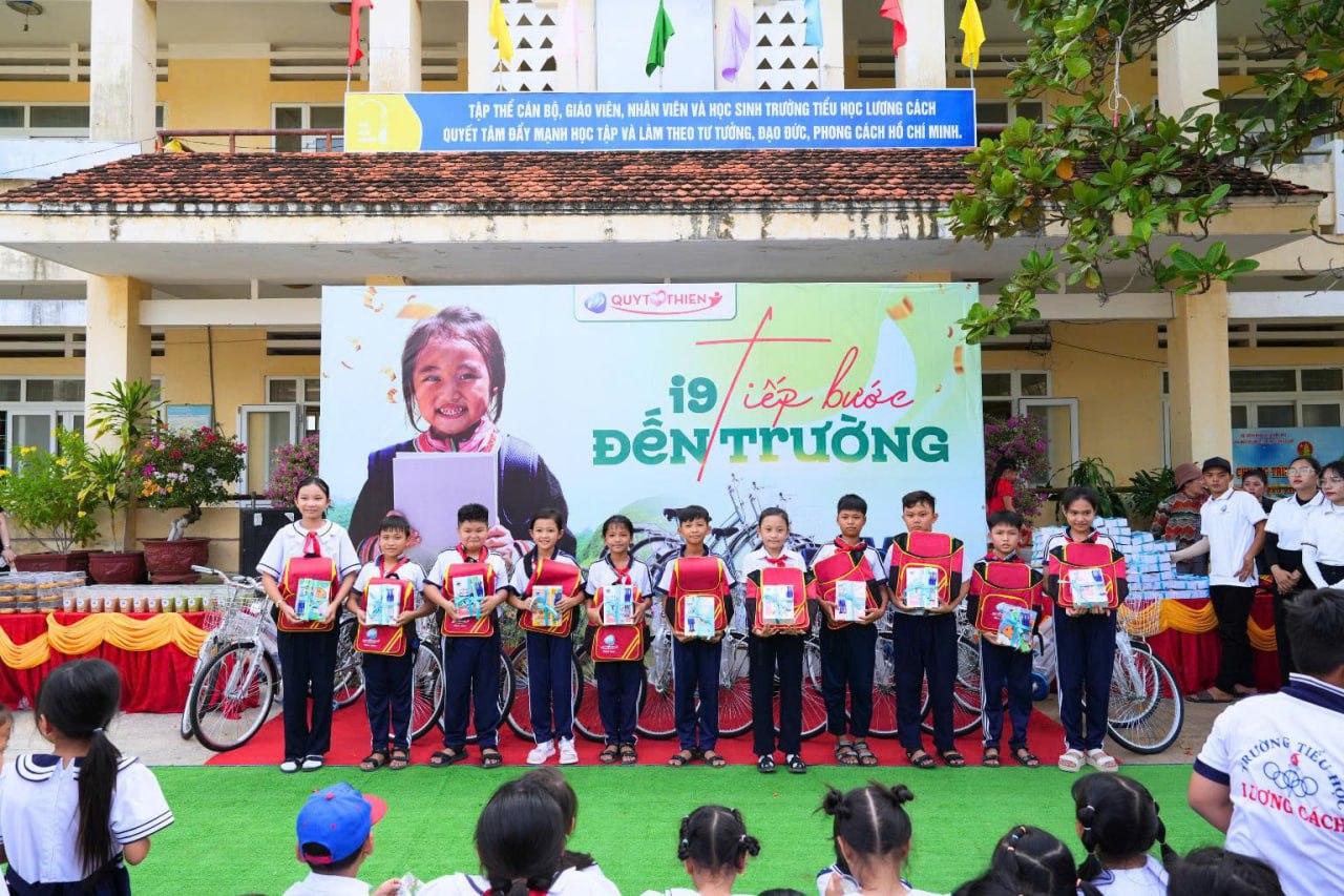 Hỗ trợ khách hàng 24/7